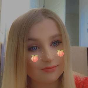 Meet your Posher, Riley